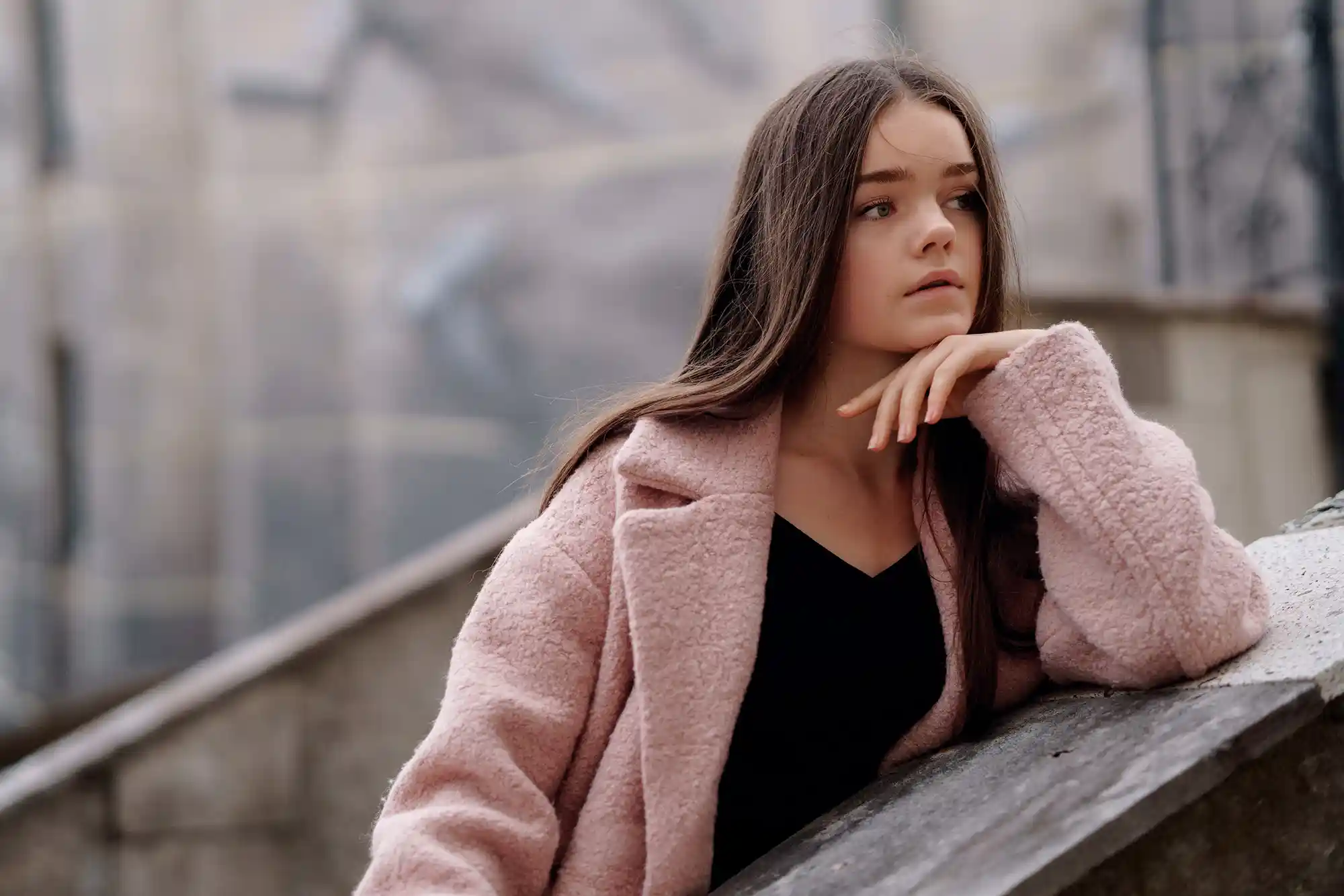 Model Tests in a Modernist Urban Setting